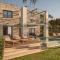Villa Emilia I Luxury, amazing seaview, next to the town