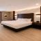 Hotel Pergola Jamaica JFK