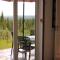 Cozy forest cabin with amazing mountain view