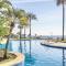 MI CAPRICHO BEACHFRONT 410 - Apartment with terrace and private garden by the sea