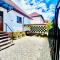 S-HOUSE Cozy Apartment - 2 Dormitoare, Curte Privatǎ & Parcare