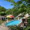 Maison Castellane Chambre d'Hotes B&B