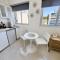 Cannes Centre Studio Lumineux et Chic, à 9 Min à Pied du Palais des Festivals et des Plages, Clim