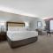 Best Western PLUS Port O'Call Hotel