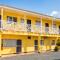Casa Amarilla Caribbean Stay