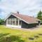 6 person holiday home in Hemmet