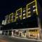 The 233 Suites Unscripted By Hyatt