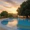 Cabaña Parejas y Familias Condominio Campestre cerca Rodadero con Piscinas