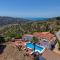 Casa Azafranes - Boutique B&B - Arenas