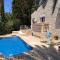 Villa Neyla Four bedroom Coral Bay Beach front