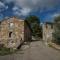 Borgo Medievale di Poggio Alla Pieve Relais, Food & Art