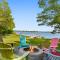 Waterfront Estate w Hot Tub, Dock & Kayaks