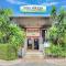Bay Village Tropical Retreat & Apartments