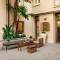 TownHouse 33 Boutique Hotel