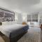 Super 8 by Wyndham Dubuque