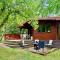 The Cabin at The Oaks