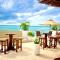 Aluna Beach Apartments