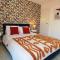 Sheffield 3-bedroom house with free street parking