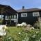 Rustic Haven Bed and Breakfast -Entire Private Apartment 2km from Klarälvsbanan and Swimming area