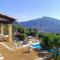 Loup Castel Boutique Hotel B&B