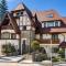 RUELLE Chateau Boutique