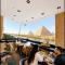 New White Pyramids Inn