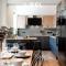 2QRD Central 5 Bed Townhouse LEISUREBUSINESS