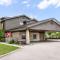 Super 8 by Wyndham Winnipeg West