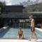 Aparthotel Familiaris - Family Apartments - Pools & Spa in Dolomites