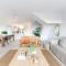 Pooch Friendly Renovated Beach Retreat with Views