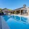 Blackpool Boathouse - Stay Waiheke