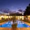 Hotel Oasis