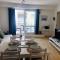 Apartamento luminoso con parking a 250 m de playa y centro