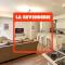 "La Revenderie", appartement calme sur cour privative, hyper centre de Nevers