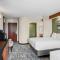 Sleep Inn & Suites Bay View Acme - Traverse City