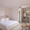 Parthenis Hotel & Suites