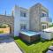 G&K Stone Suites
