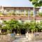 Bastas Hotel