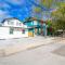Delightful 2 BR Downtown Sarasota Condo - The White Pearl