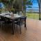 Absolute lakefront house - enjoy the sunrise
