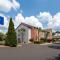 Baymont Inn & Suites by Wyndham Morrow - Atlanta I-75 South