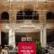 Grand Hotel