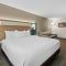 Econo Lodge Inn & Suites Santa Fe South