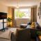 Spacious Town Centre Apartment