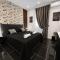 Azure Gold Apartment