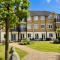 Eastbourne Sovereign Harbour Marina Apartment, Pevensey, Outside Terrace, Free parking Beach access