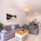 Cozy Apartment in Paphos Beautiful Complex