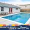 Family home with private pool and game room close to the beach