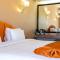 Intouriste Hotel & Suites