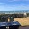 Appartement T2 RDC avec Jardinet et Accès Direct Plage, Parking Sécurisé, Proche Commerces - FR-1-374-2